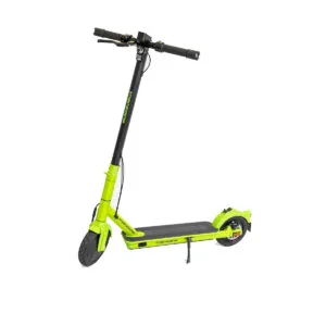 Monopattino elettrico verde e nero su sfondo bianco
