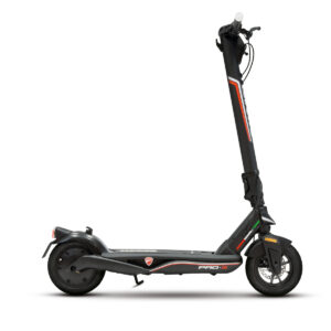 Monopattino elettrico nero elegante e moderno