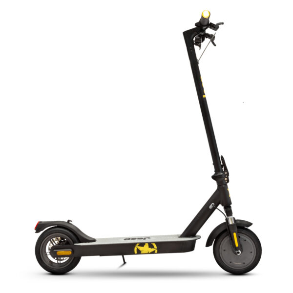 Monopattino elettrico nero e giallo