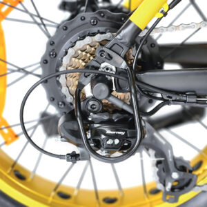 Cambio bici nero e giallo