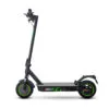 Monopattino elettrico nero con dettagli verdi