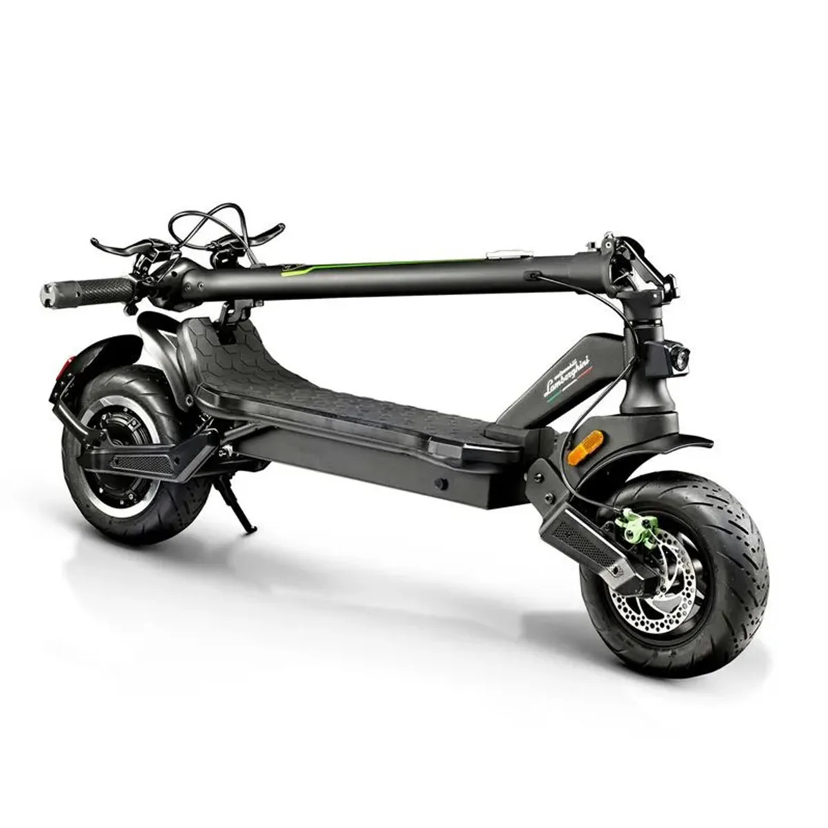 Monopattino elettrico nero con ruote larghe